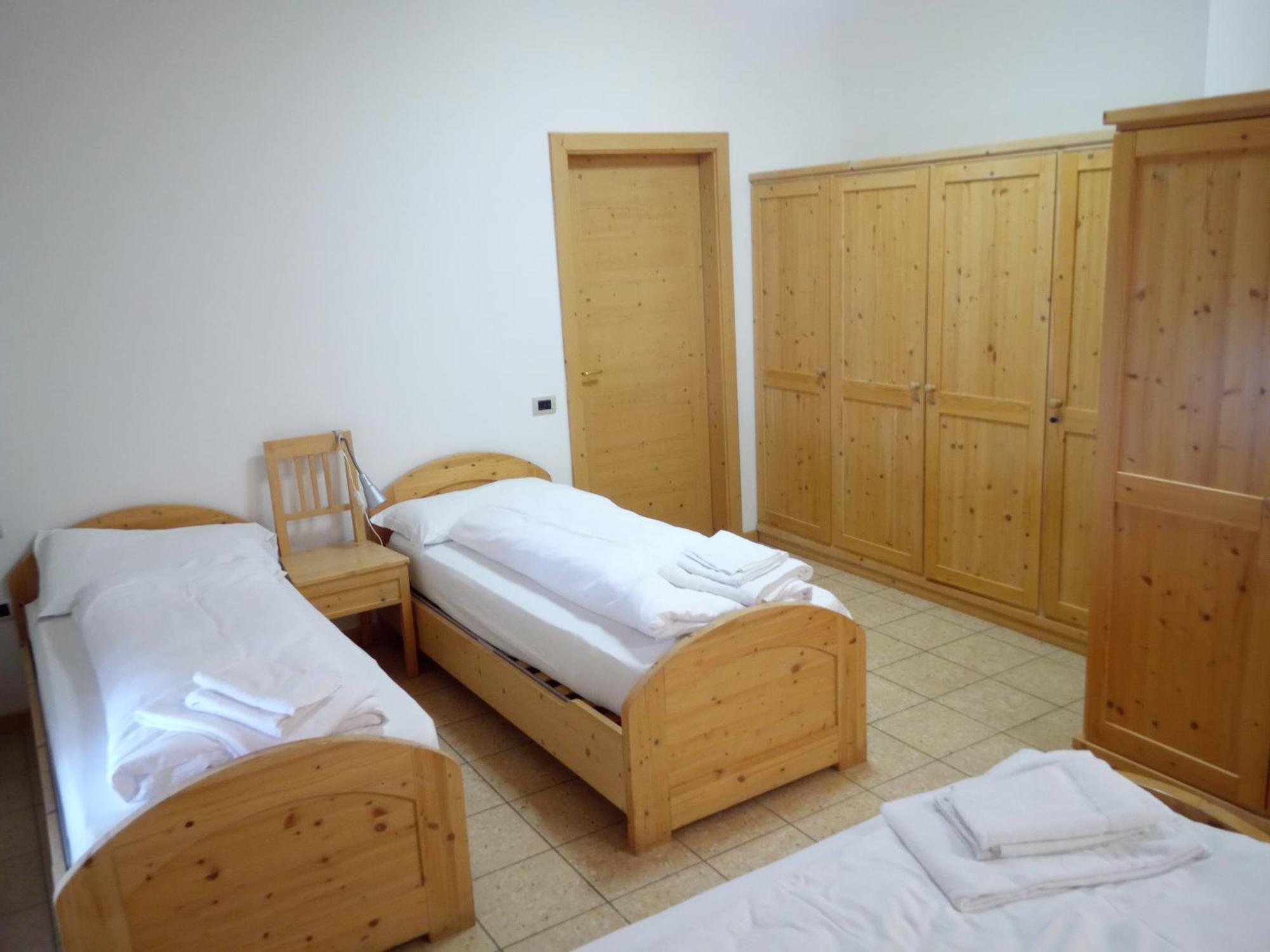 Taxus Hostel Pieve Tesino Екстер'єр фото